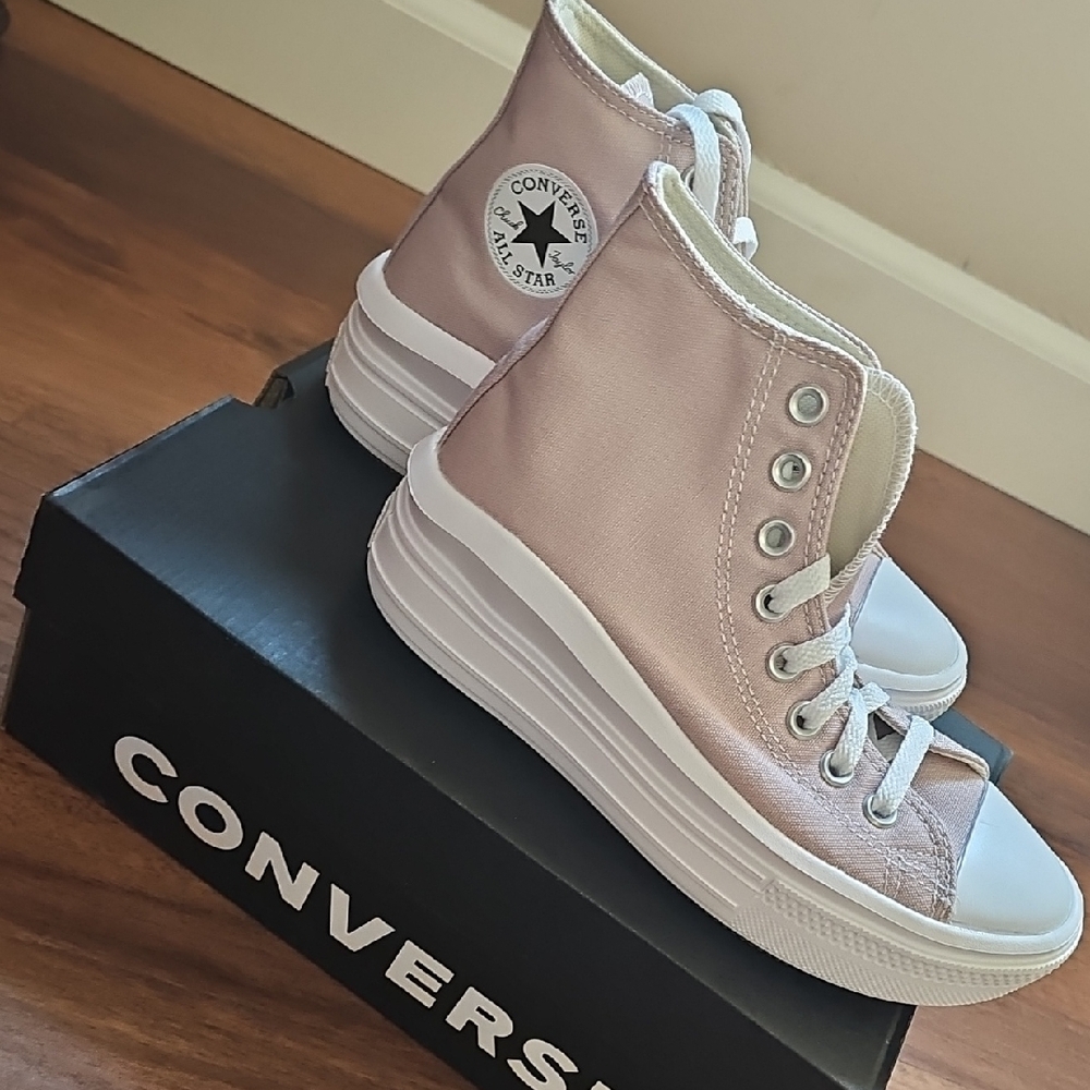 Converse Women's Pink High-Top Sneakers